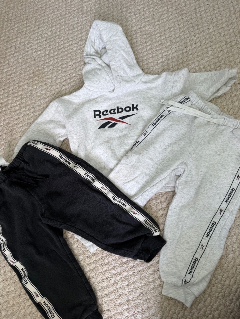 Reebok x H&M Toddler Boys 3T Tracksuit Set Hoodie Joggers 3 Piece
